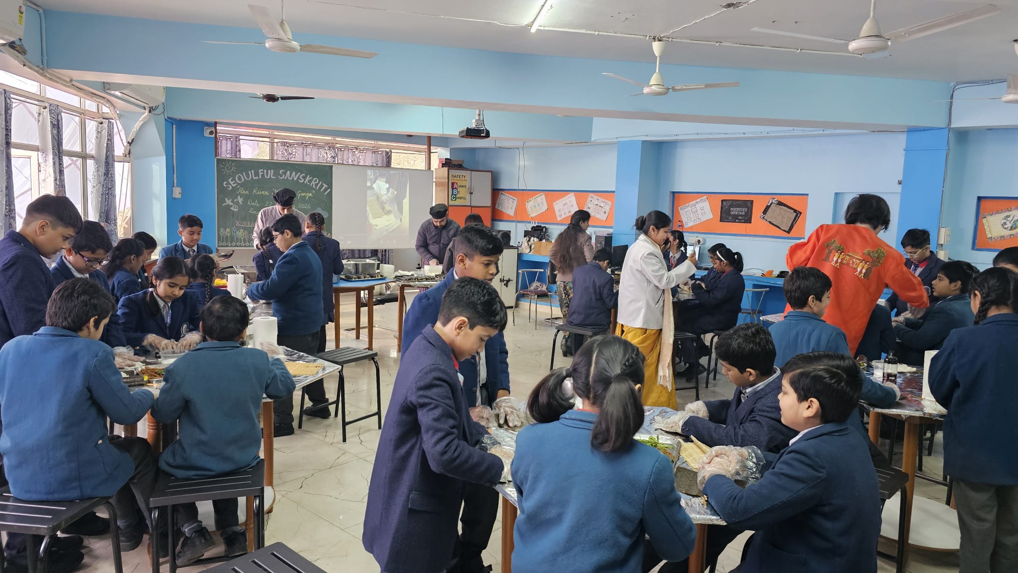 Rainbow English School Kimbap Making Activity